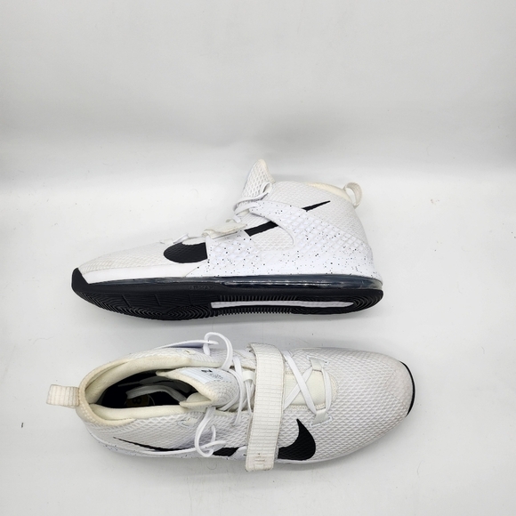Nike Shoes Mens 18 Air Force Max 2 Basketball White Black AV6245-113 main image 5